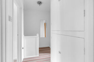 Photo 21- click for photo gallery